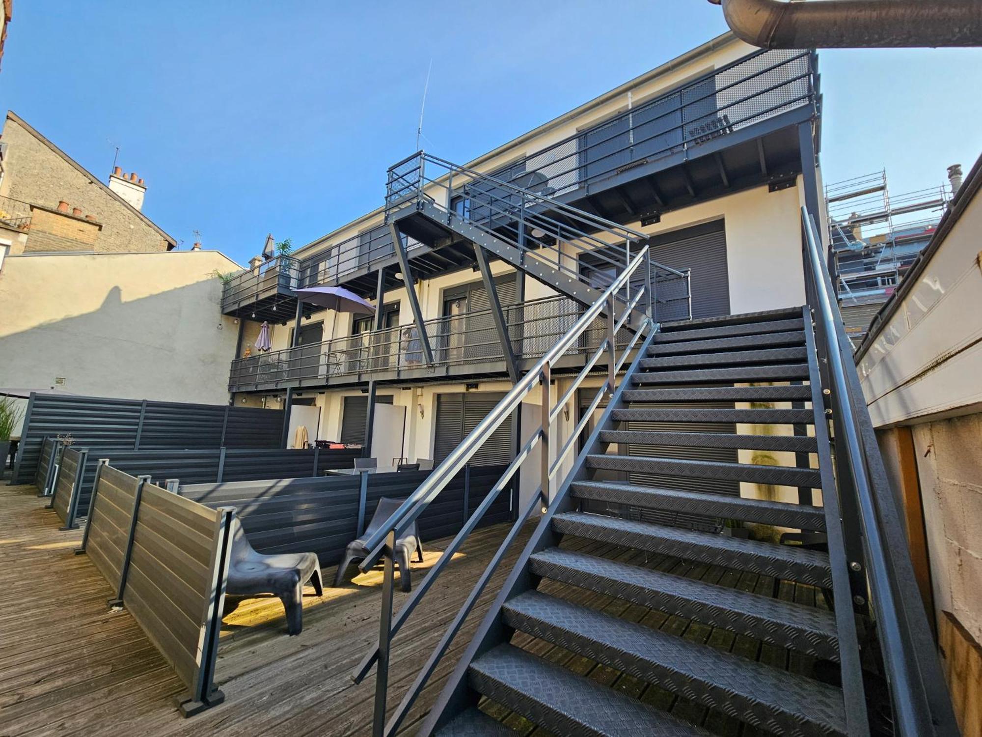 Passage Secret - Ideal Pro, Couples, Familles & Amis - Le Calme En Hypercentre - Wifi Haut Debit - Netflix - Machine A Laver - Gare, Cathedrale, Commerces, Restaurants & Transports En Commun A Moins De 10 Minutes A Pied Реймс Экстерьер фото
